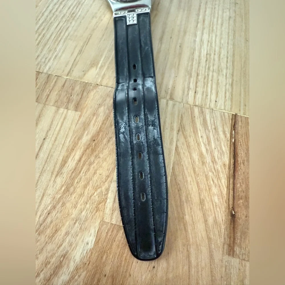 Vintage swatch irony Fancy Me silver tone watch NEW BATTERY NEEDS STRAP